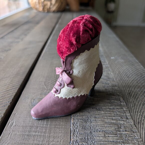 Vintage Miniature Shoe Boot Figurines Resin Victorian Bow Velvet Pin Cushion - Picture 1 of 5